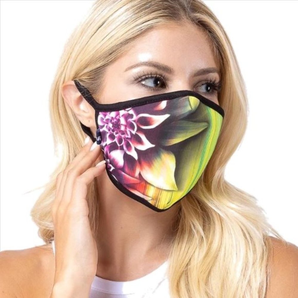 YELLOW LINE FLOWER MASKS